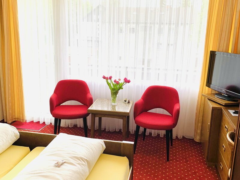 HP_Doppelzimmer_30__Seite_7-8